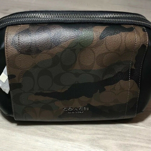coach graham tote with camo print